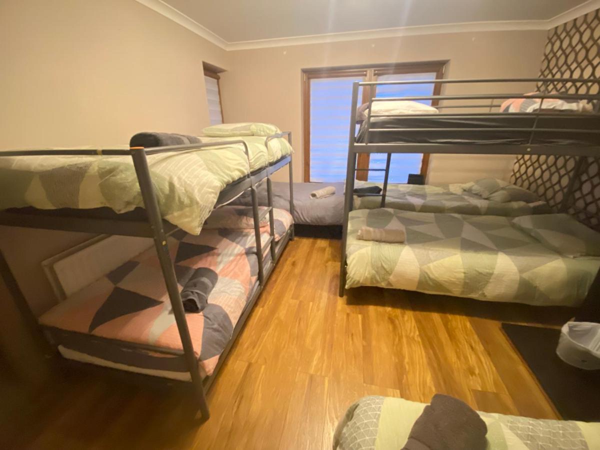 Dublin Airport Big Rooms With Bathroom Outside Room - Kitchen Only 7 Days Reservation 外观 照片