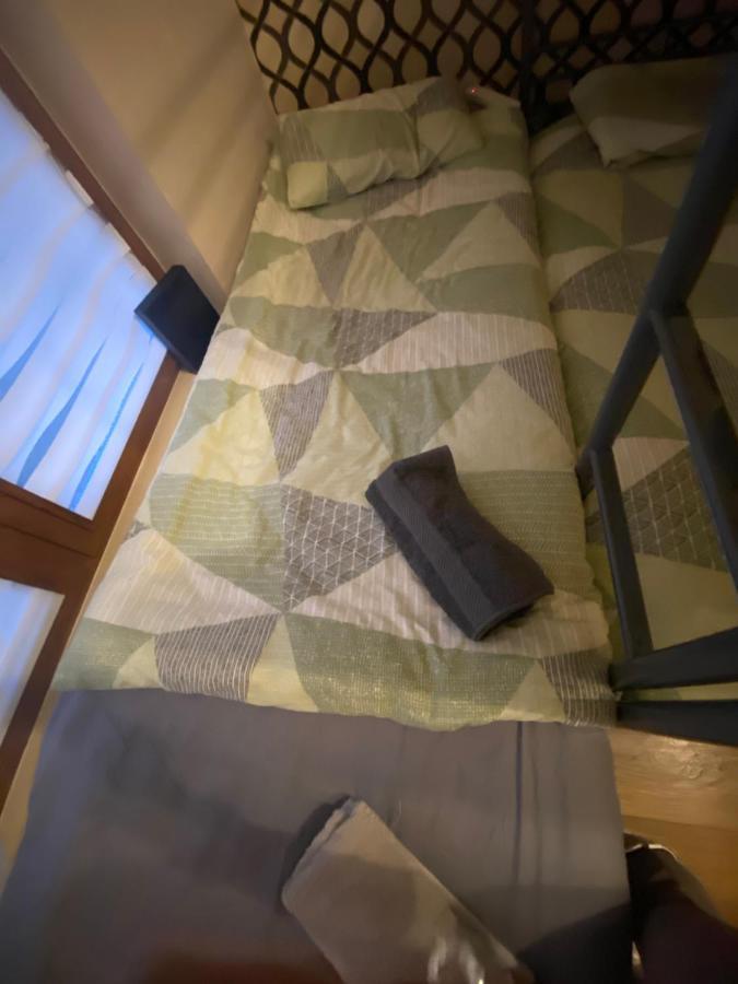 Dublin Airport Big Rooms With Bathroom Outside Room - Kitchen Only 7 Days Reservation 外观 照片