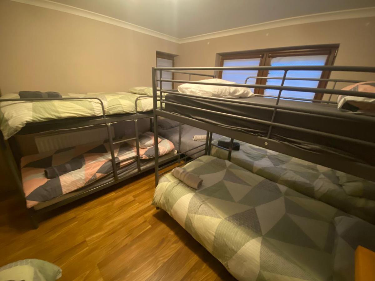 Dublin Airport Big Rooms With Bathroom Outside Room - Kitchen Only 7 Days Reservation 外观 照片