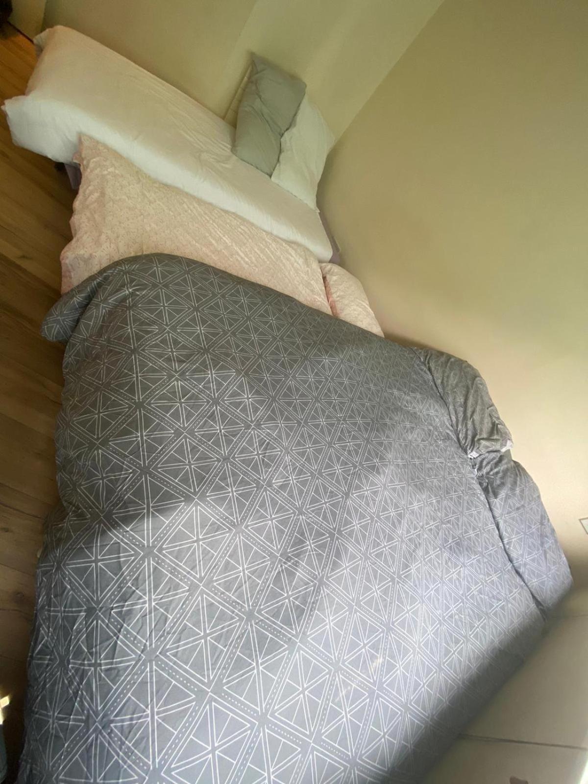 Dublin Airport Big Rooms With Bathroom Outside Room - Kitchen Only 7 Days Reservation 外观 照片