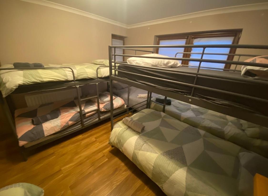 Dublin Airport Big Rooms With Bathroom Outside Room - Kitchen Only 7 Days Reservation 外观 照片
